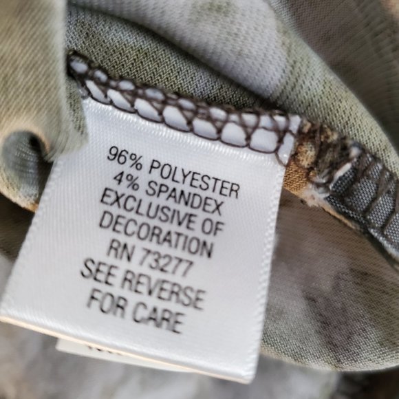 Vera Wang Camouflage Blouse - Picture 5 of 6